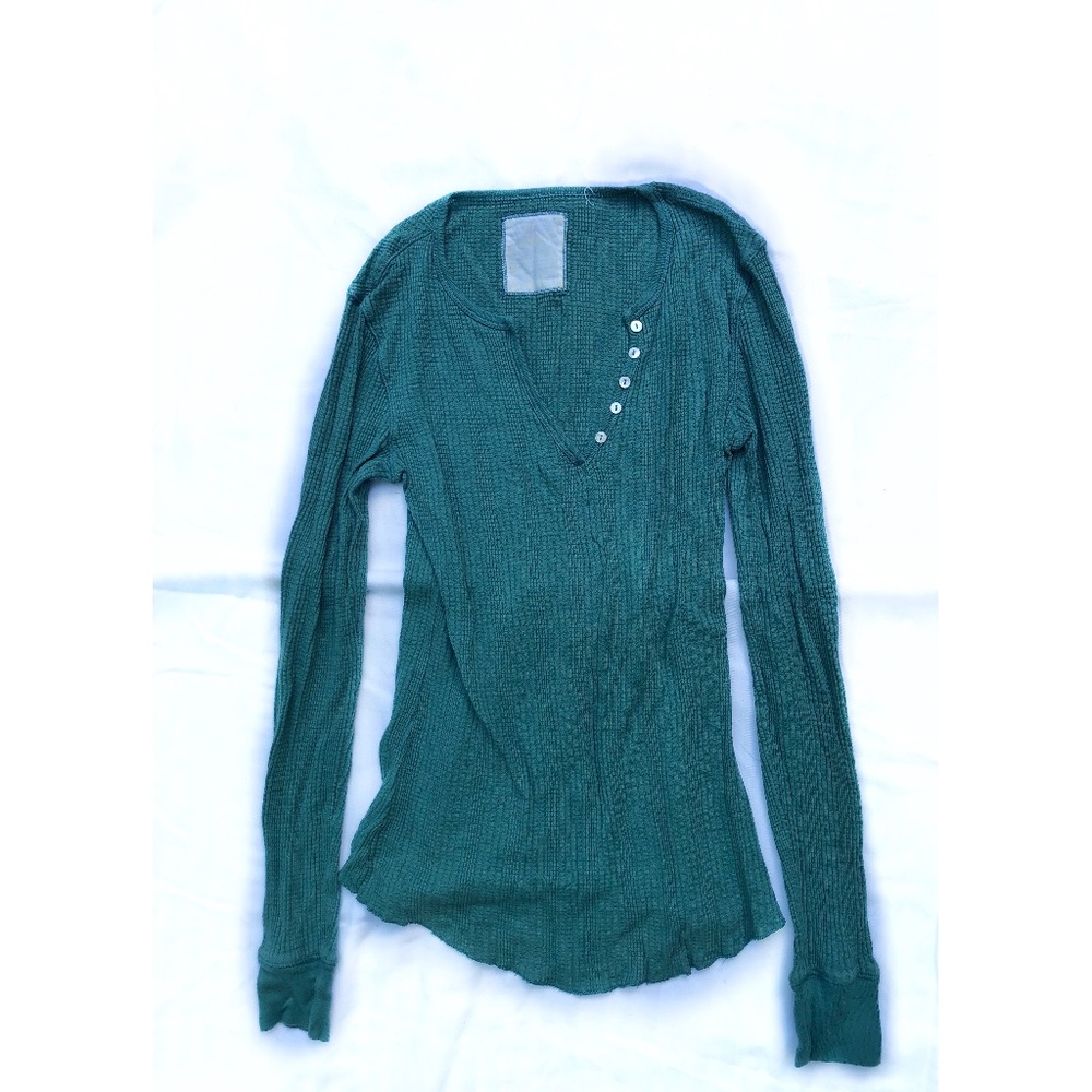 Green long sleeve henley shirt